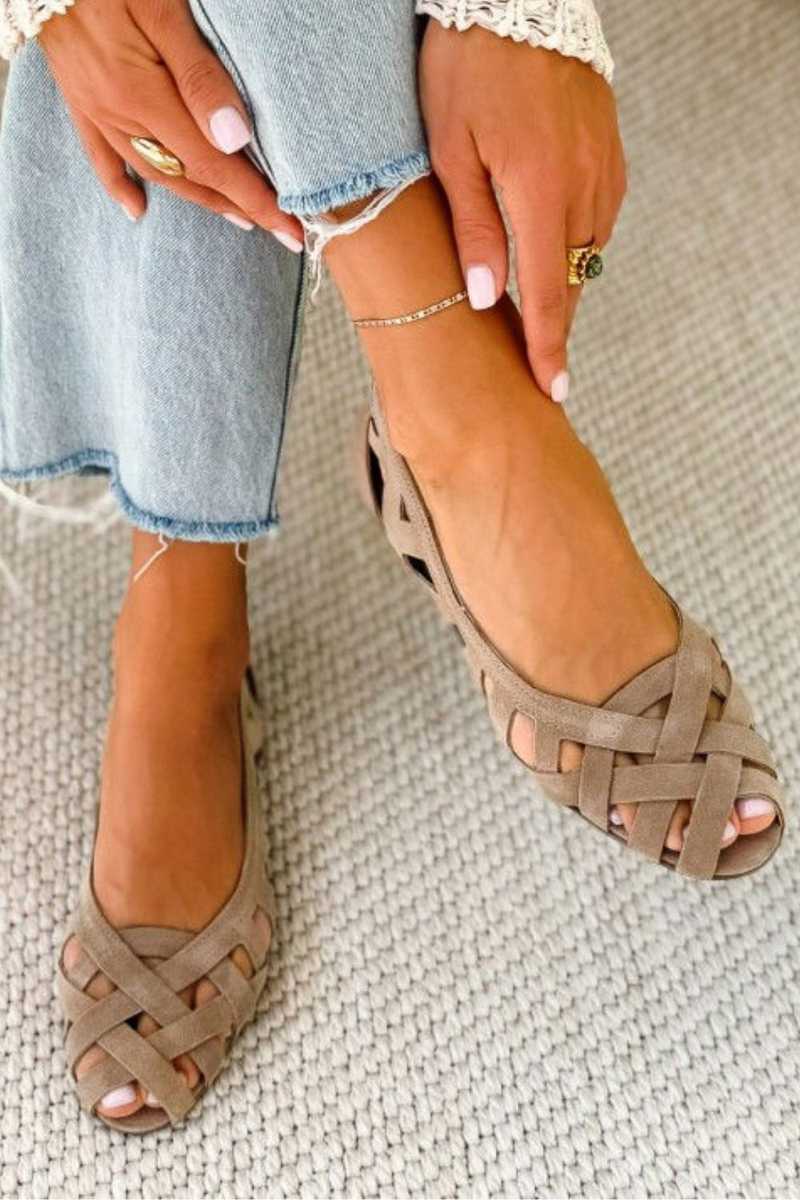 Caterina gevlochten sandalen in vrolijke kleuren
