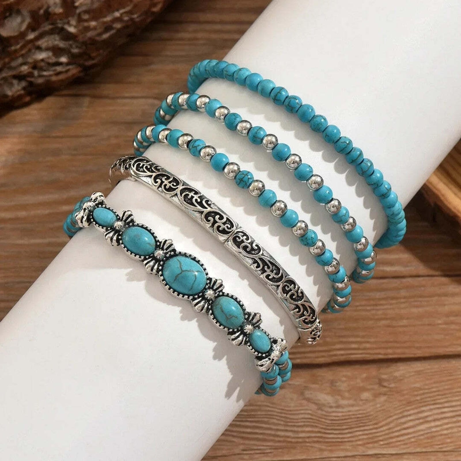 Mirella boho armbandenset met turkooizen kraaltjes