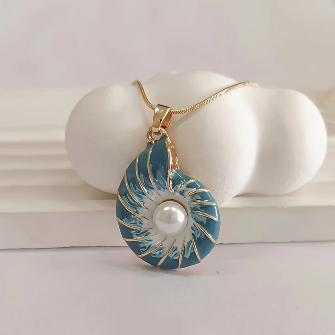 Ketting met schelpparel-hanger