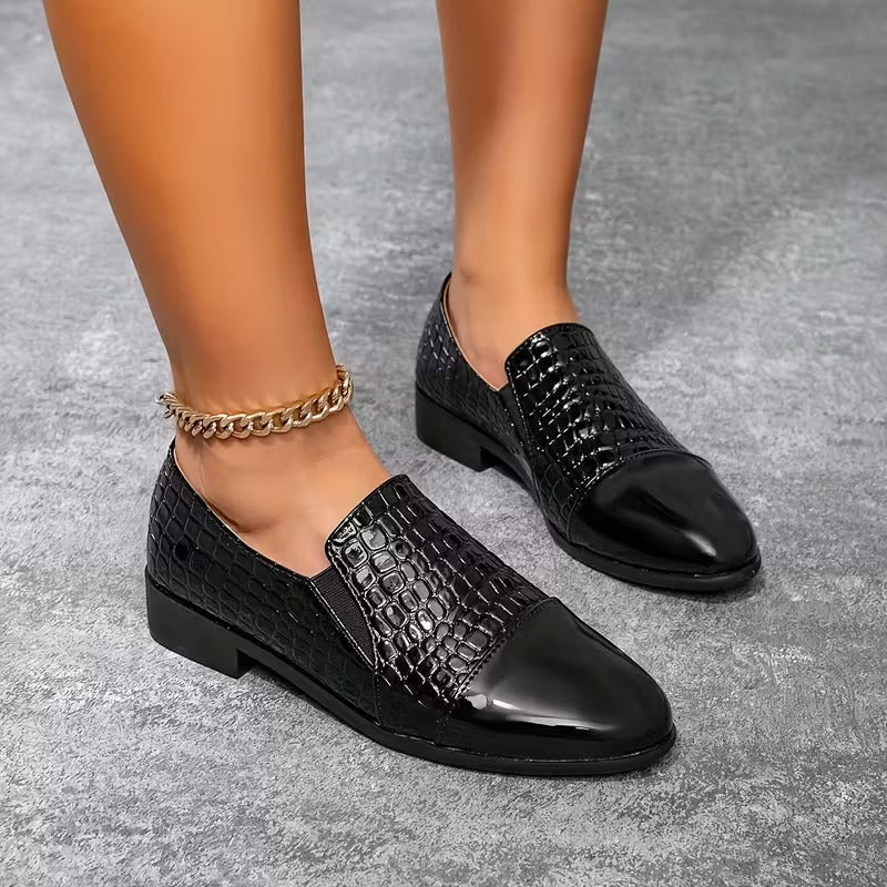 Ariella klassieke loafers detail