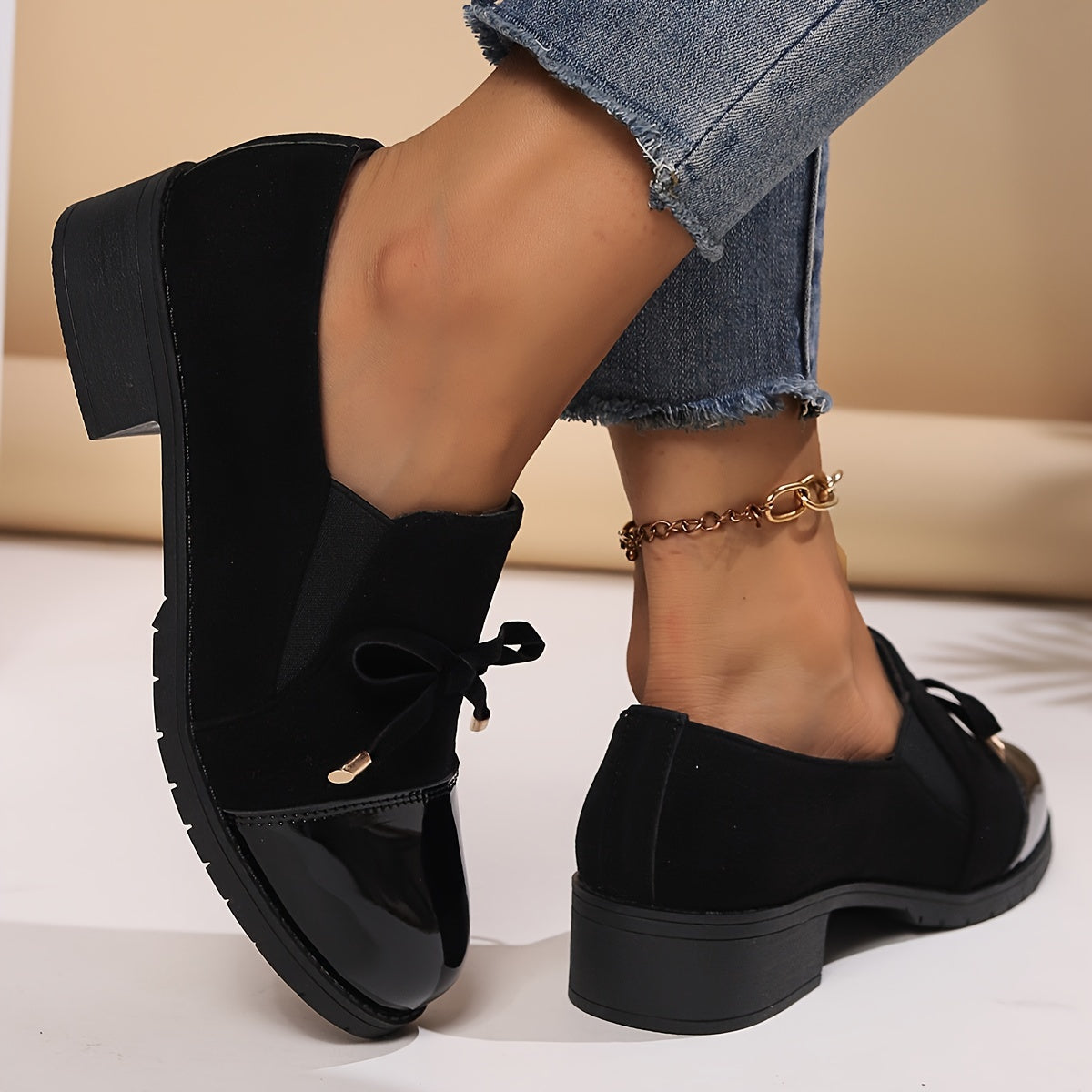 Camille | Comfortabele mocassins met lakneus