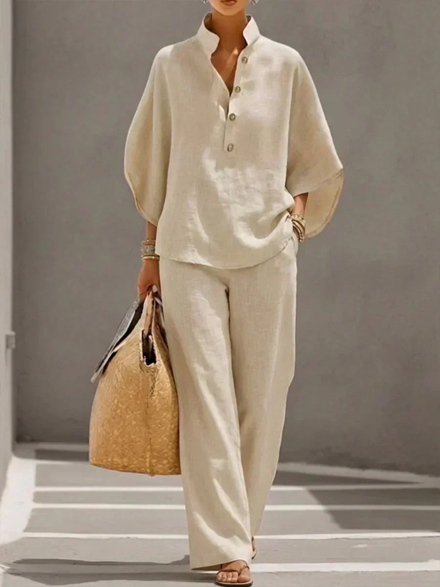 Maribel set met vleermuismouwen in beige