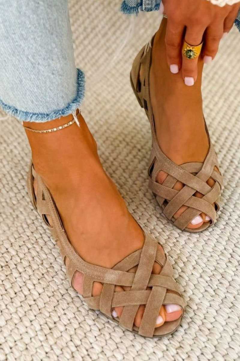 Caterina gevlochten sandalen in vrolijke kleuren
