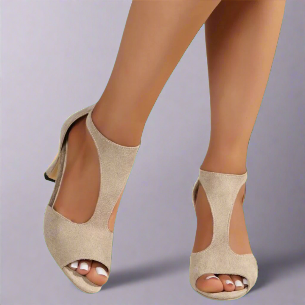 Sandalen met gebogen snit