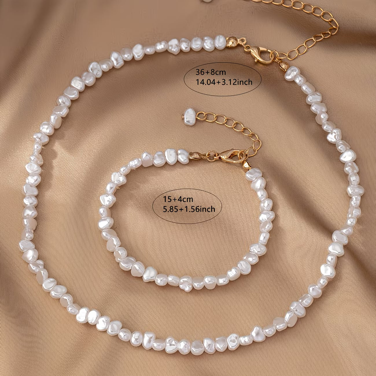 Set ketting en armband met barokparels