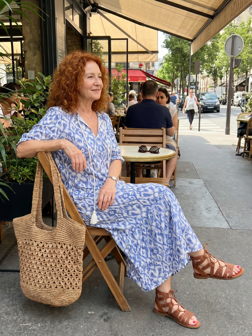 Meike lange jurk met motiefprint in blauw