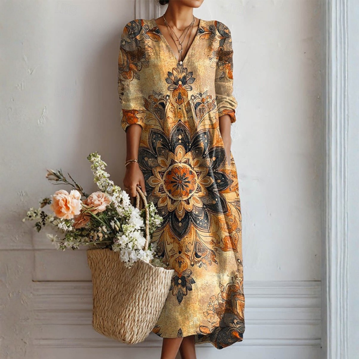 Dora jurk met bloemenprint en natuurlijke elegantie