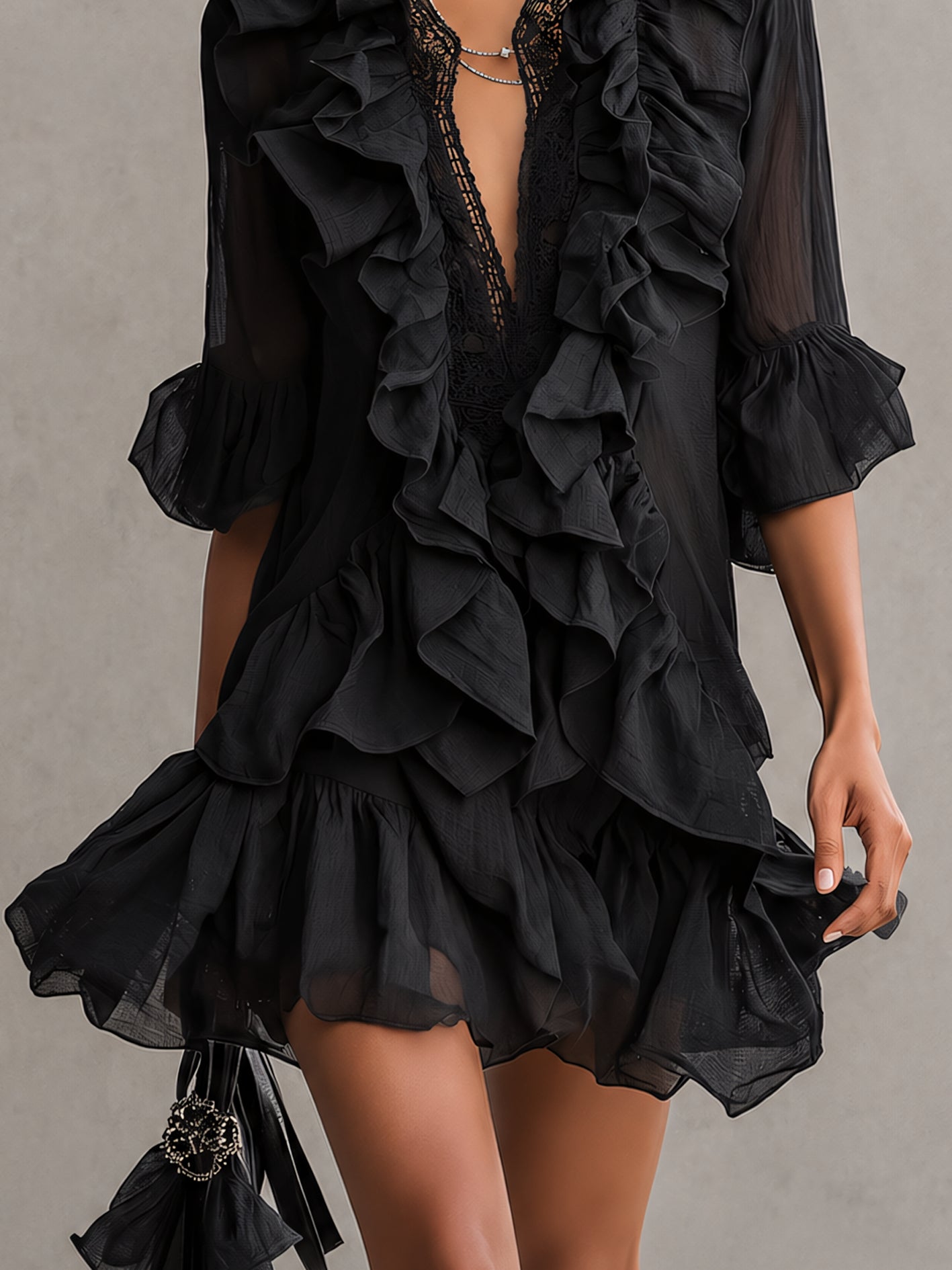 Anaïs zwarte mini-jurk van chiffon met volants