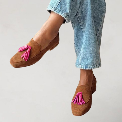 Brielle bruine loafers detail
