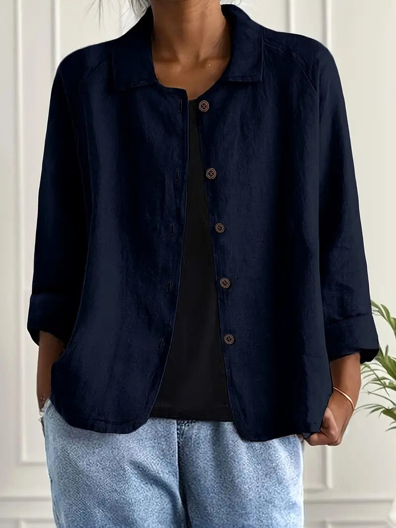 Cerisette doorknoopblouse in marineblauw