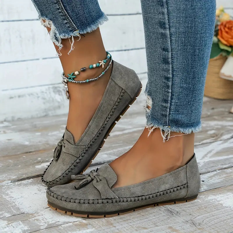 Ingrid vintage loafers detail