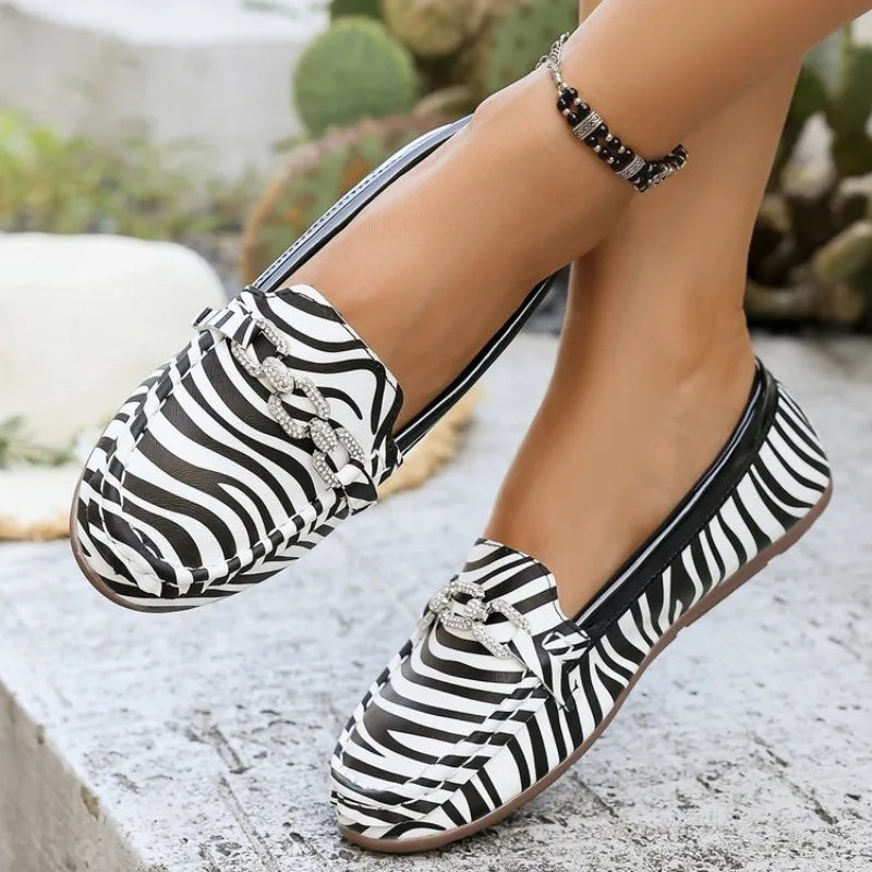 Luna wilde chique loafers met zebraprint