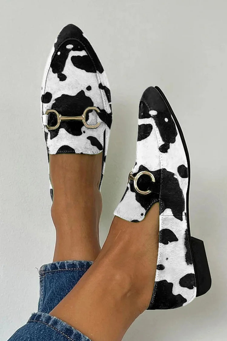 Mallery stijlvolle instaploafers in koeienprint zwart-wit
