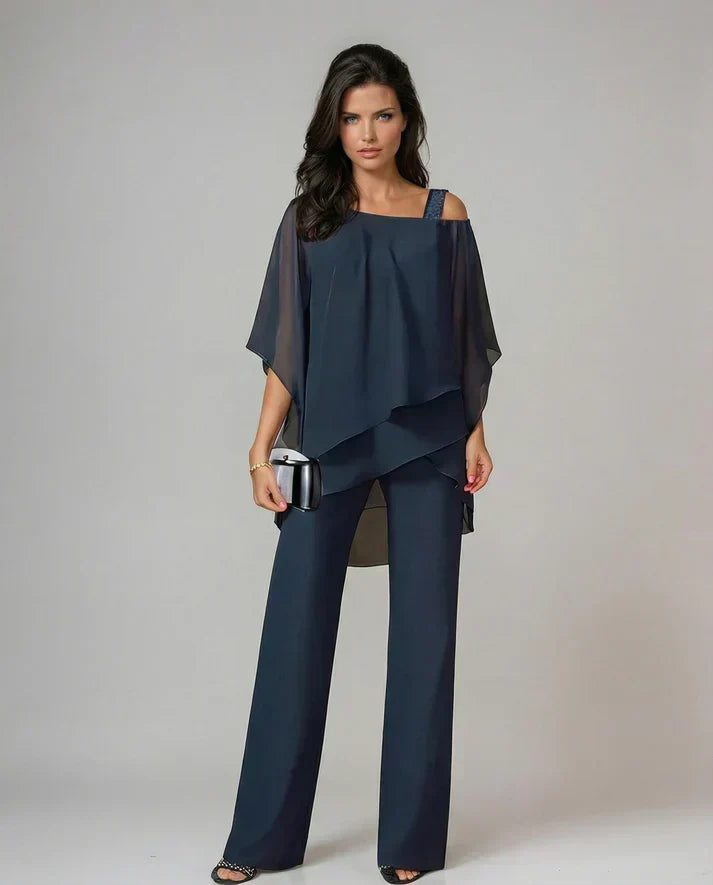Mariella soepel vallende tweedelige set in marineblauw