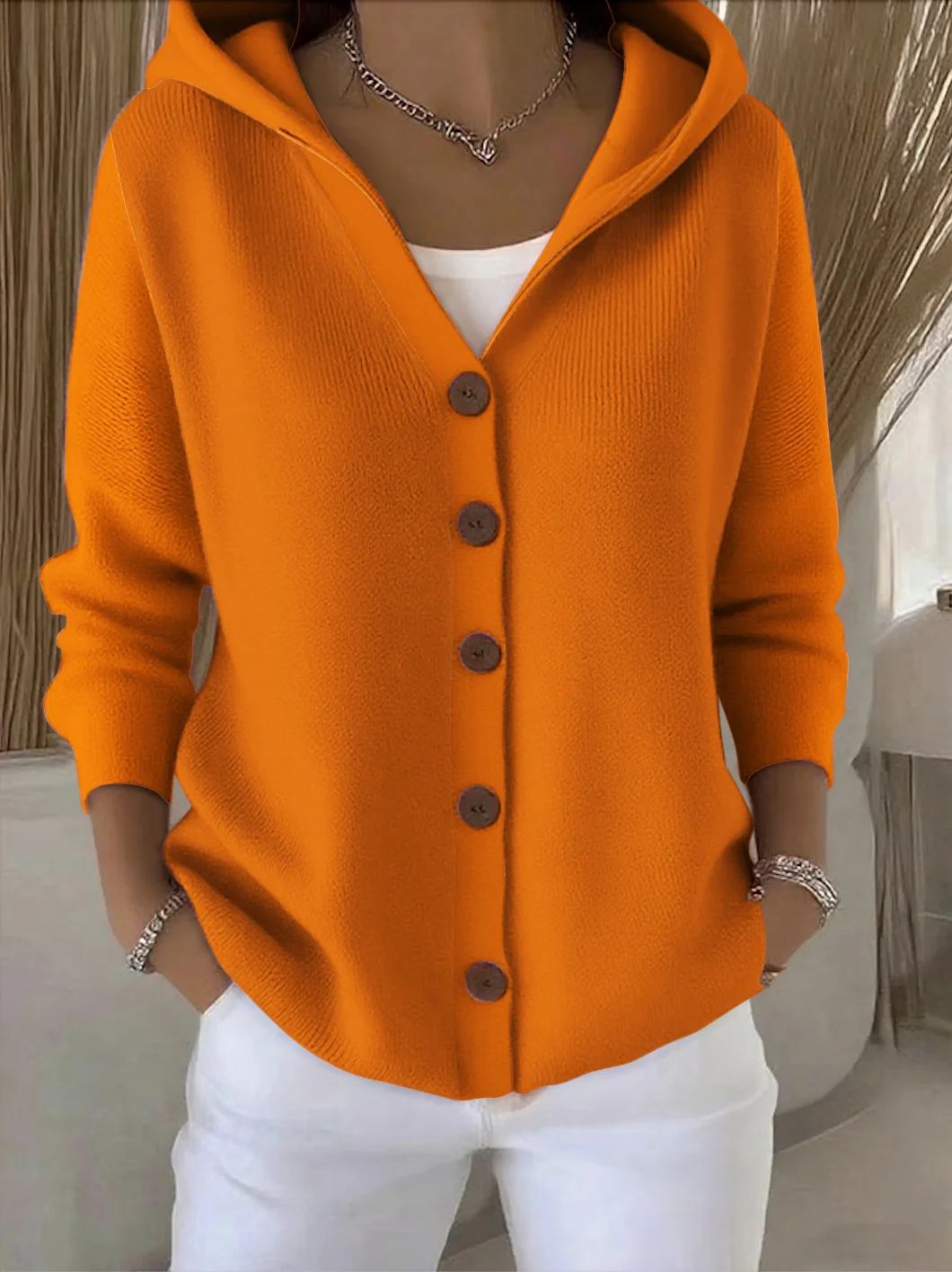 Rocío | Gebreid vest met capuchon en knopen